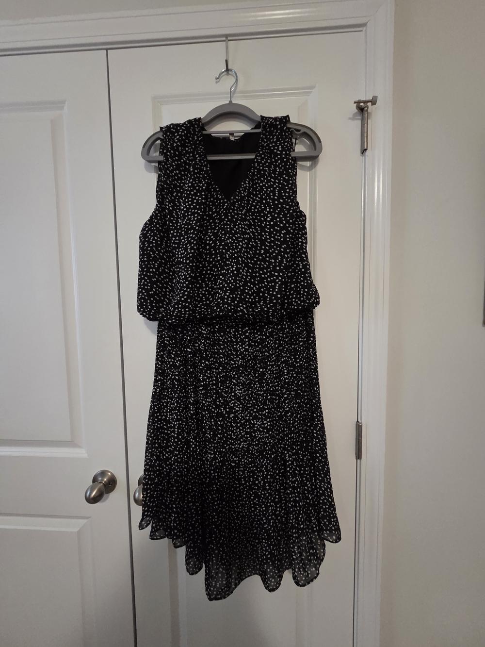 Black and White Polka Dot  Sleeveless Top And Skirt